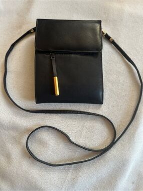 HATO HASI 90’s Vintage Soft Black Leather Crossbody Bag Minimalist Organizer